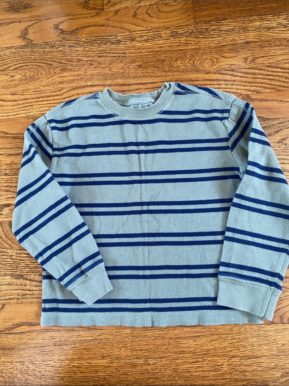 GAP Kids Crewneck Striped Sweater in Olive and Navy Size S